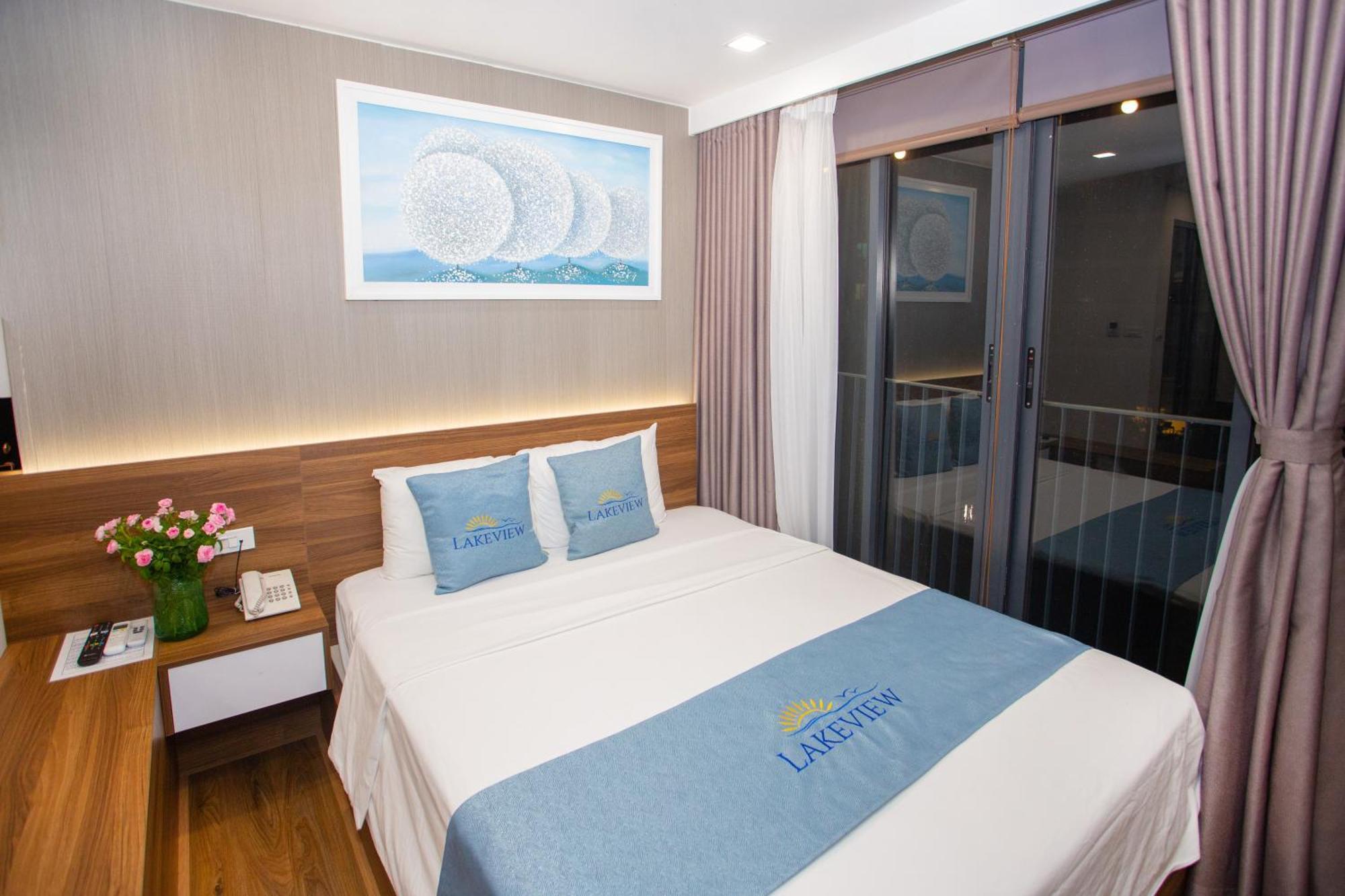 Lake View Hotel Hanoi Bagian luar foto